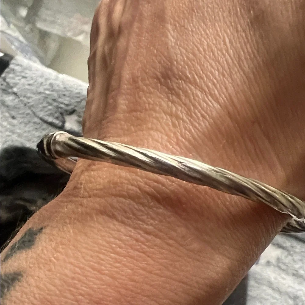 Vintage Silver Bracelet - Picture 9 of 9